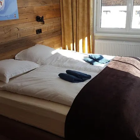 Nussis Chalet 5 דירה באך