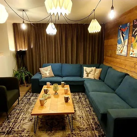 Nussis Chalet 5 באך