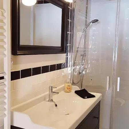 דירה Nussis Chalet 5 *
